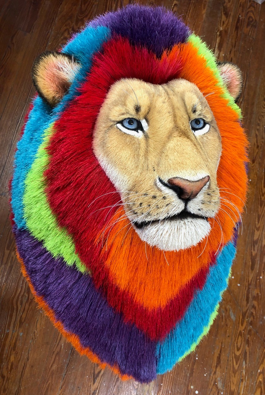 Lion Head Techno - Sisal Fiber by Anne Andersson